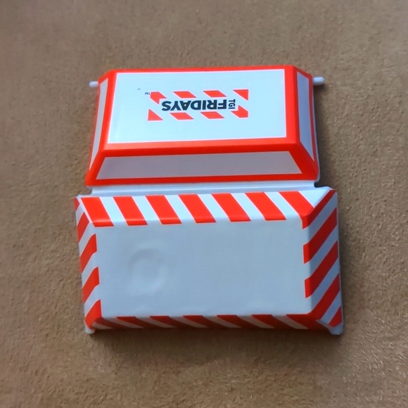 SALE 3/$9 or 4/$12: Mini Brands Foodie TGI Friday's Glazed Ribs - Picture 4 of 4